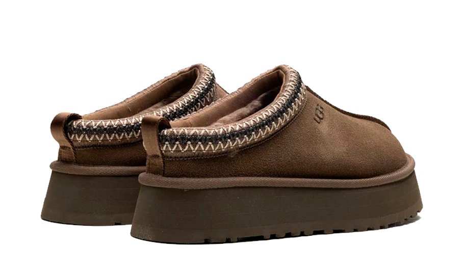 back view of the ugg tazz hickory