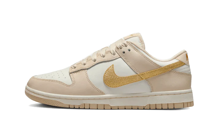 Nike Dunk Low Metallic Gold (W) – DECOKICKS