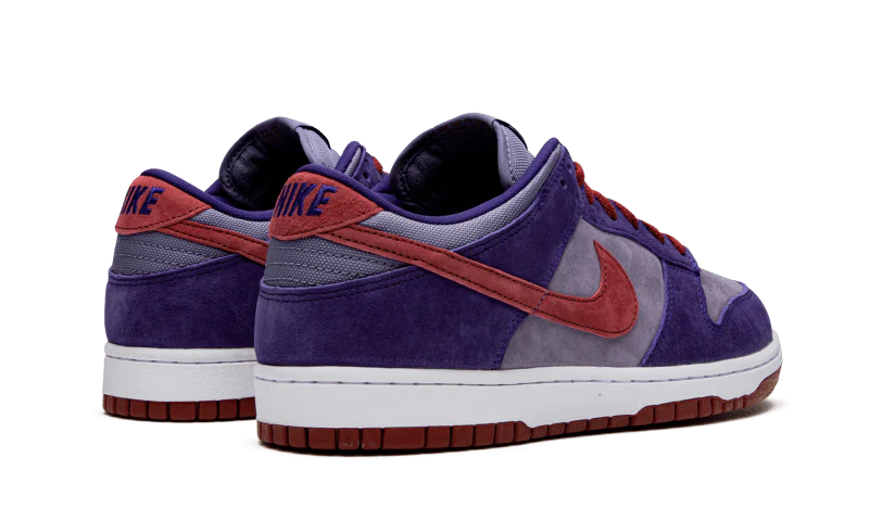 Nike dunk low eclipse plum back side